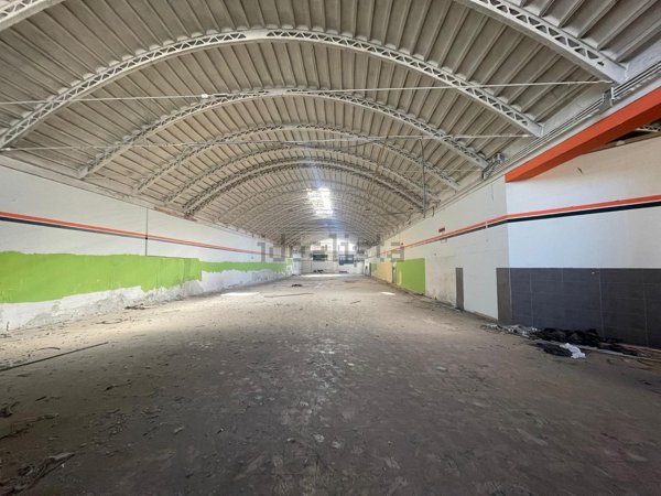 capannone in vendita ad Acireale