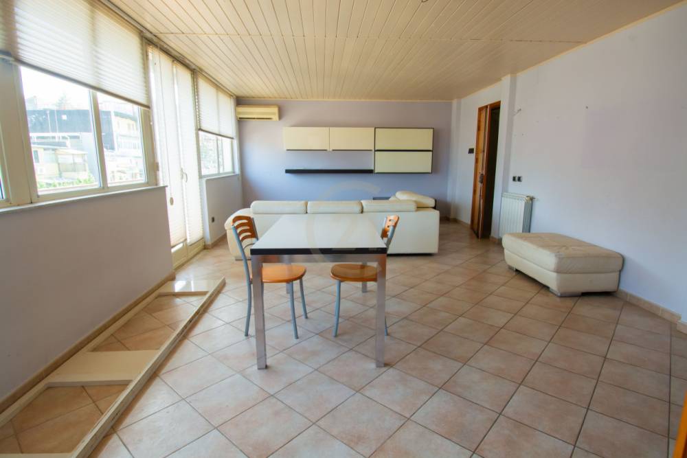 appartamento in vendita ad Acireale