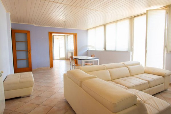 appartamento in vendita ad Acireale