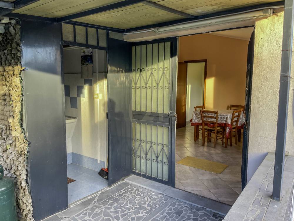 casa indipendente in vendita ad Acireale in zona Guardia