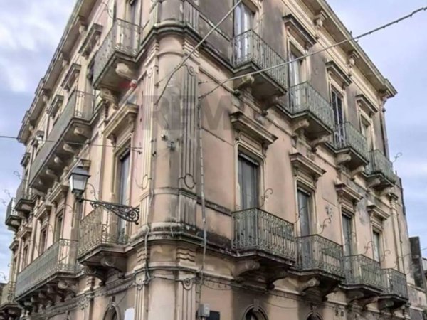 appartamento in vendita ad Acireale