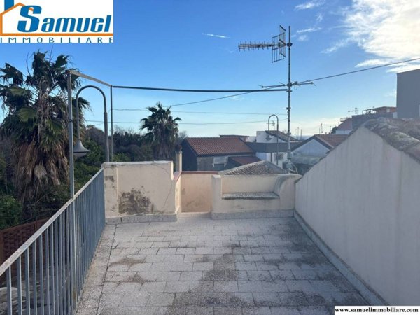 casa indipendente in vendita ad Acireale in zona Santa Caterina