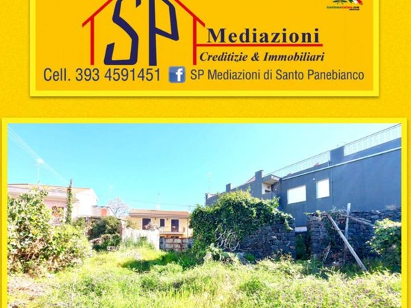 terreno agricolo in vendita ad Acireale in zona Aci Platani
