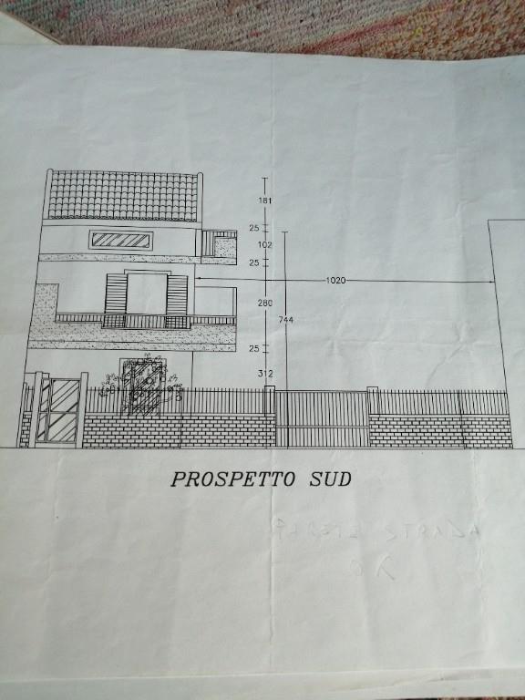 casa indipendente in vendita ad Acireale in zona Scillichenti