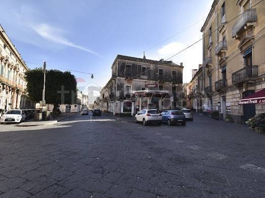 casa indipendente in vendita ad Acireale in zona Centro Storico