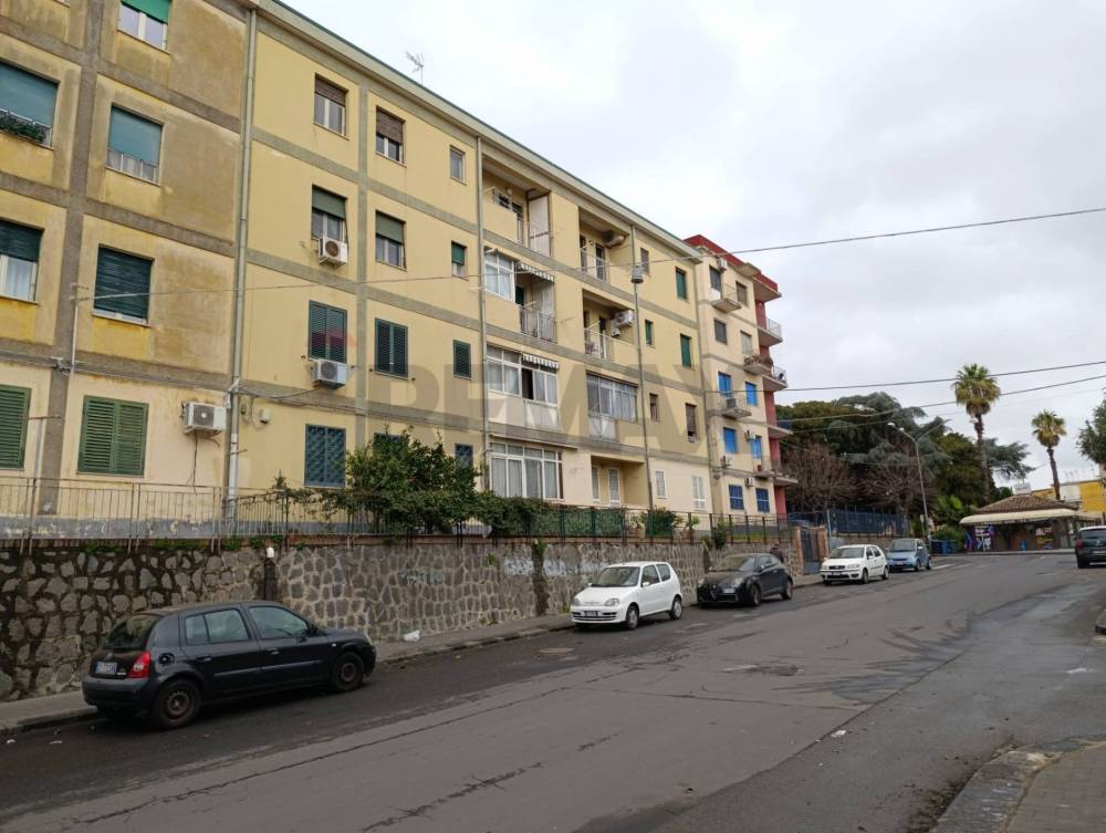 appartamento in vendita ad Acireale in zona Centro Storico