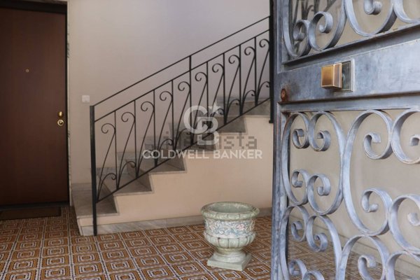 appartamento in vendita ad Acireale