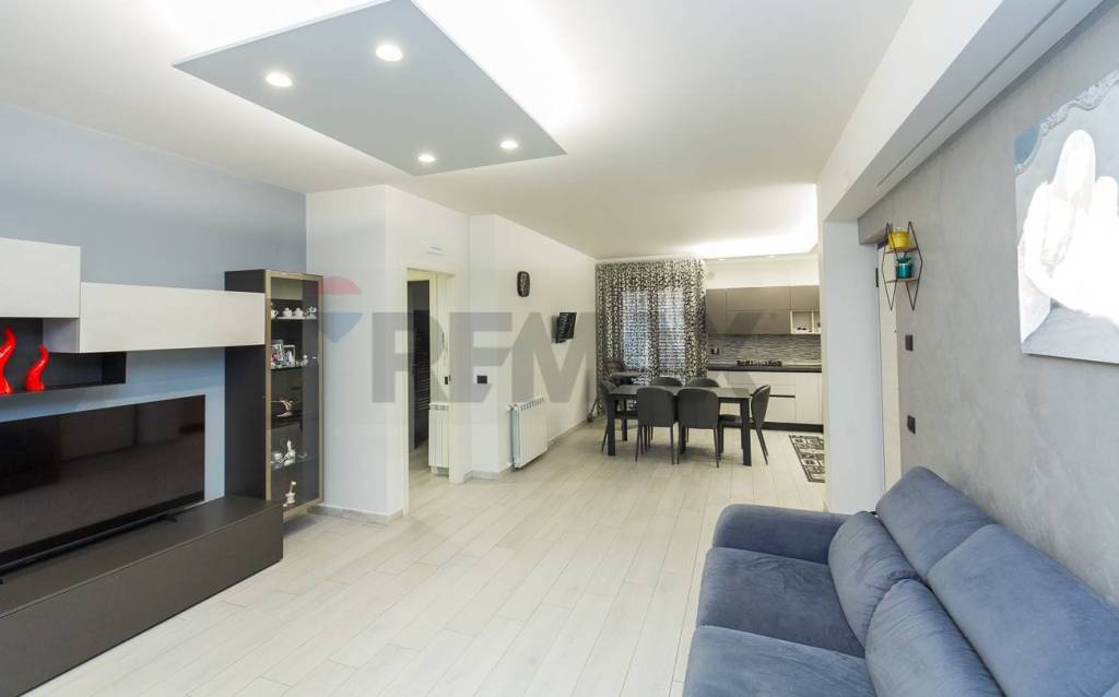 appartamento in vendita ad Acireale