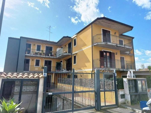 appartamento in vendita ad Acireale in zona Piano d'Api