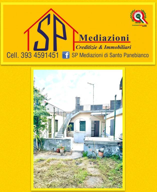 casa indipendente in vendita ad Acireale in zona Scillichenti