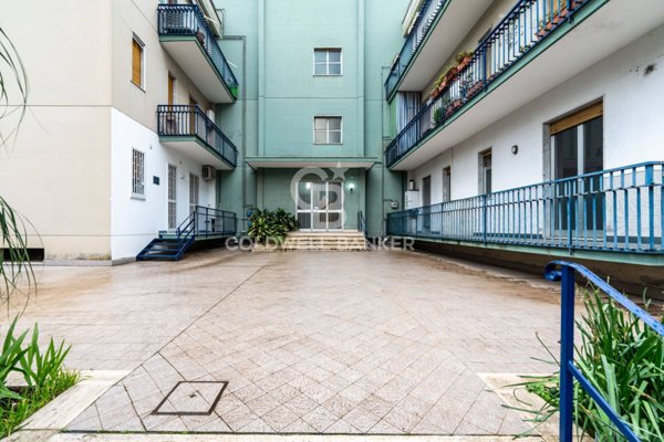 appartamento in vendita ad Acireale in zona Centro Storico
