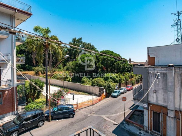 appartamento in vendita ad Acireale in zona Centro Storico