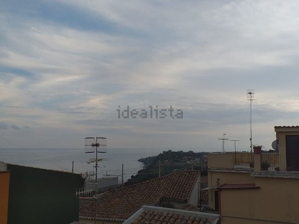 casa indipendente in vendita ad Acireale in zona Centro Storico