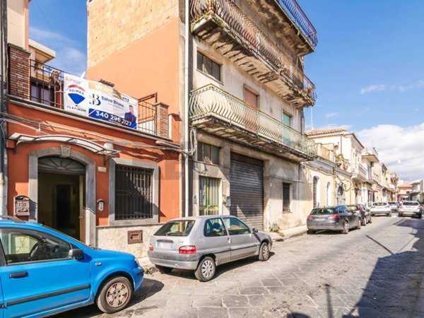 casa indipendente in vendita ad Acireale in zona Aci Platani