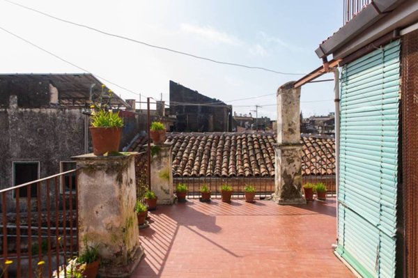 casa indipendente in vendita ad Acireale