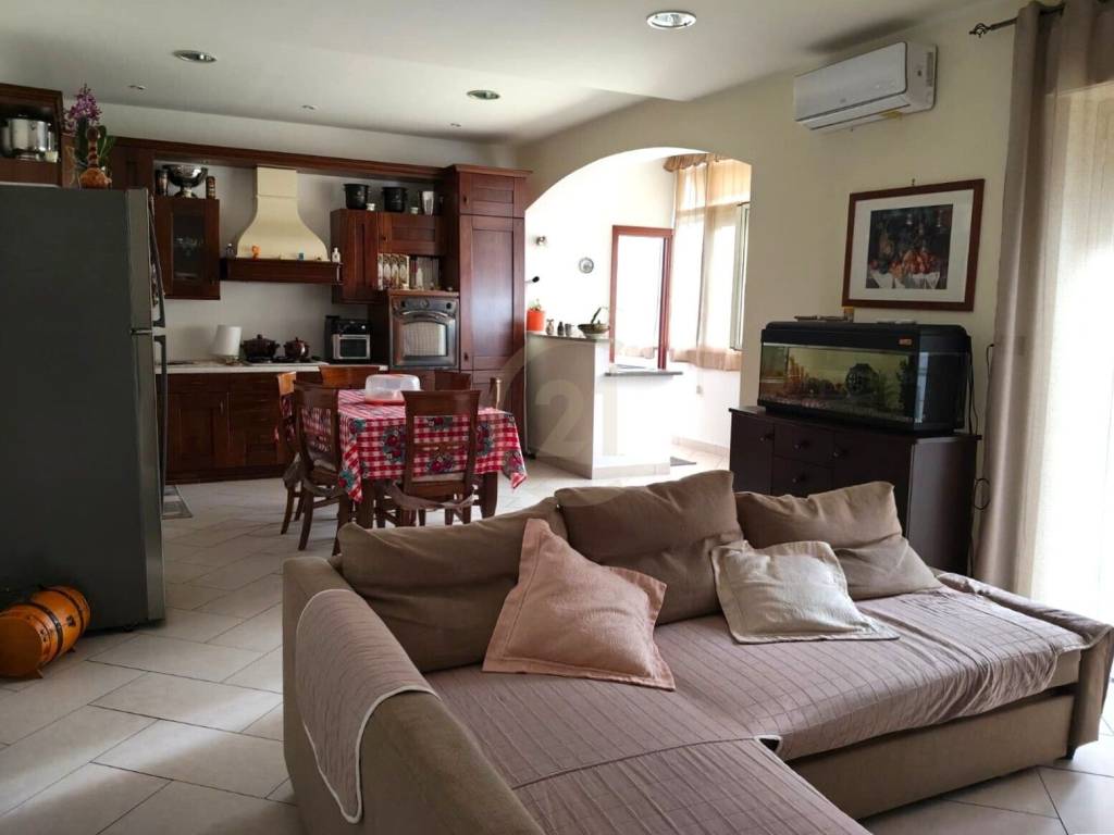 appartamento in vendita ad Acireale in zona Balatelle