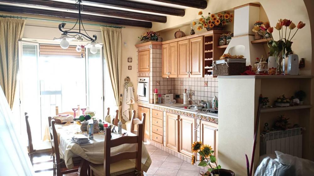 appartamento in vendita ad Acireale
