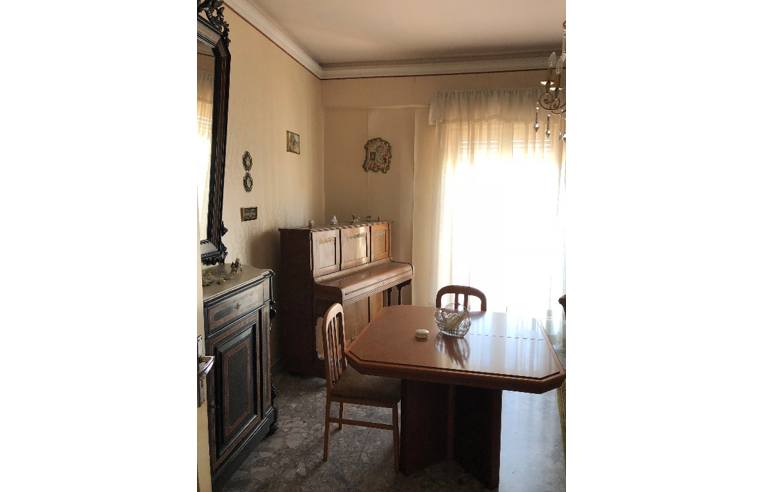 appartamento in vendita ad Acireale in zona Centro Storico