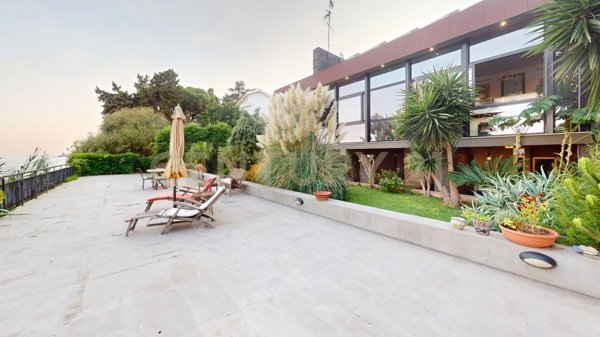 casa indipendente in vendita ad Acireale