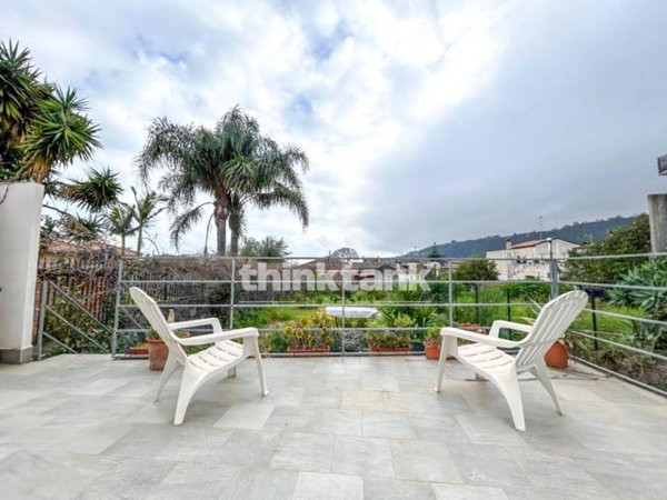 casa indipendente in vendita ad Acireale in zona Santa Tecla