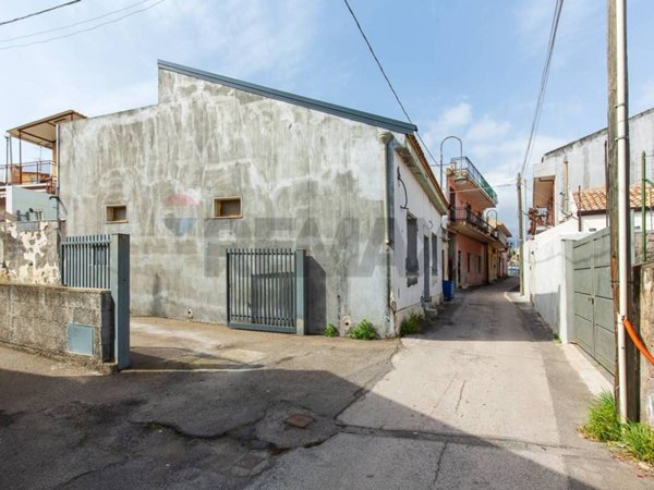 casale in vendita ad Acireale in zona Pozzillo