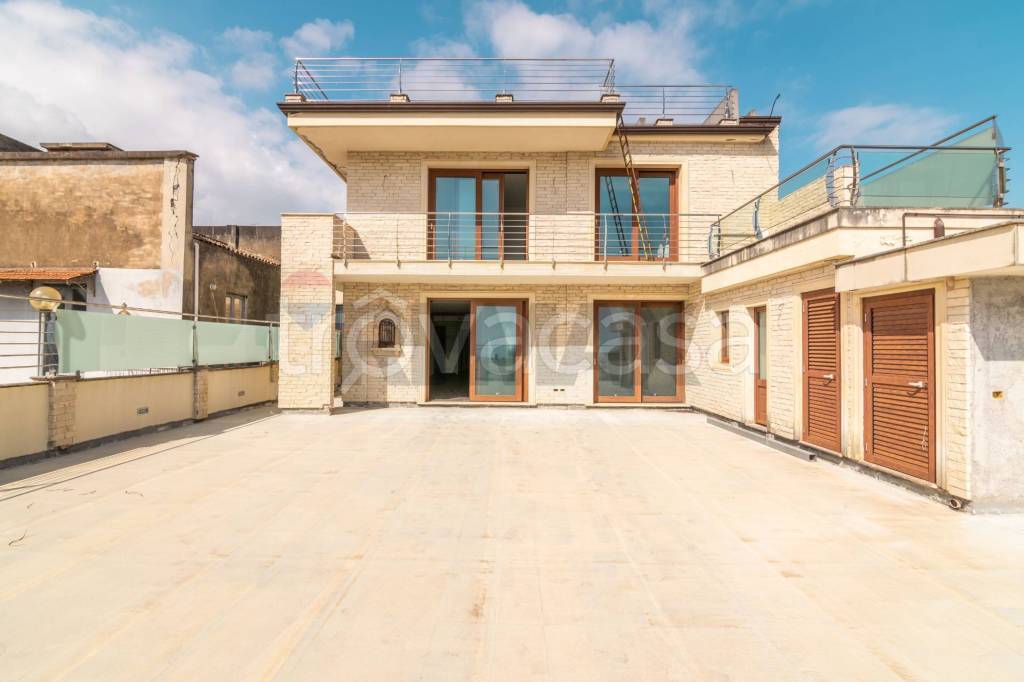 appartamento in vendita ad Acireale in zona Centro Storico