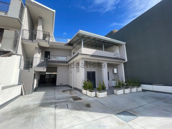 appartamento in vendita ad Acireale