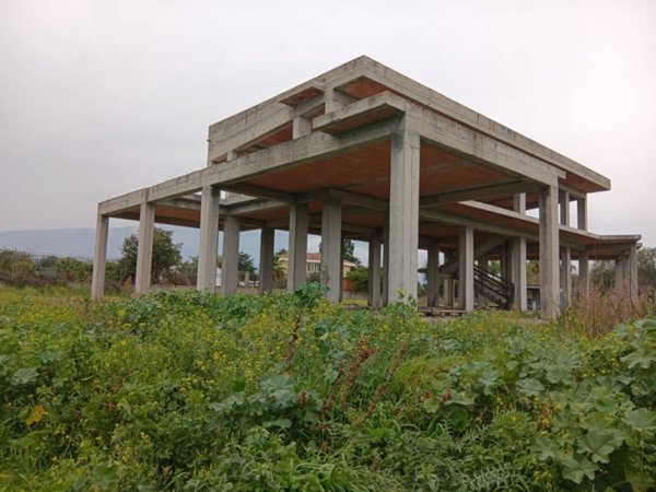 casa indipendente in vendita ad Acireale in zona Pennisi