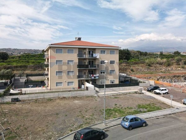 appartamento in vendita ad Acireale in zona Capo Mulini