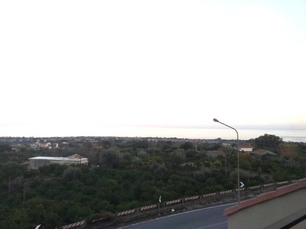 appartamento in vendita ad Acireale in zona Guardia