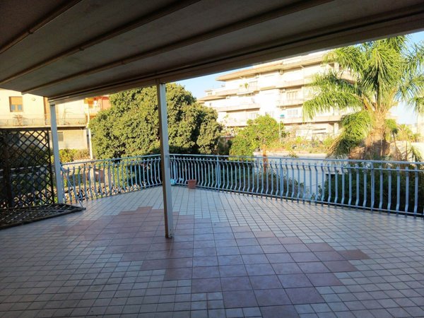 appartamento in vendita ad Acireale