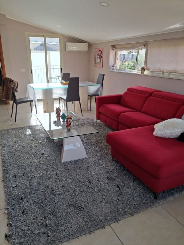 appartamento in vendita ad Acireale