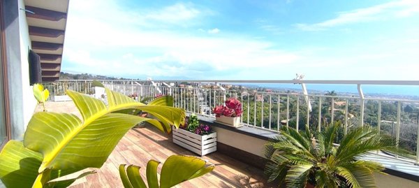 appartamento in vendita ad Acireale in zona Mangano