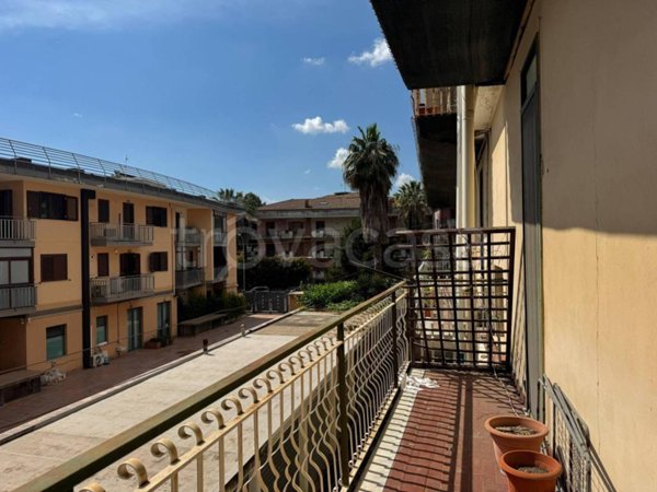 appartamento in vendita ad Acireale