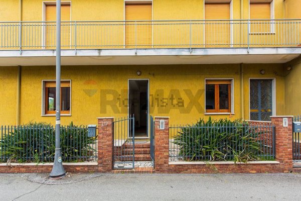appartamento in vendita ad Acireale in zona Santa Tecla