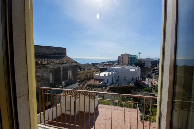 appartamento in vendita ad Acireale in zona Centro Storico