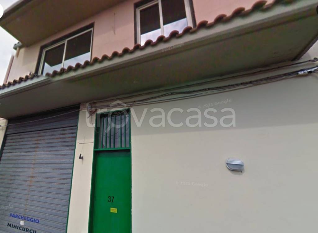 appartamento in vendita ad Acireale in zona Scillichenti