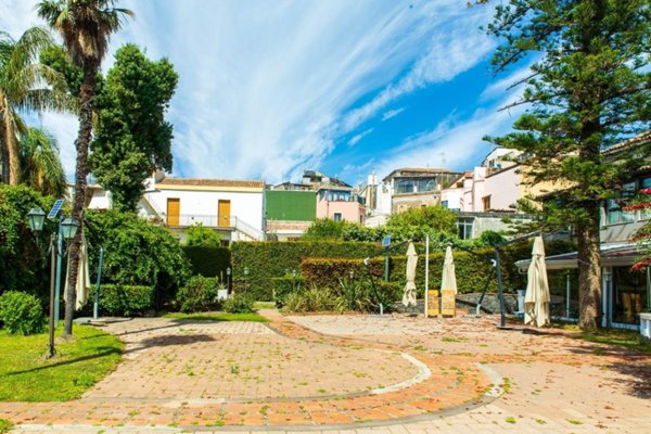 casa indipendente in vendita ad Acireale in zona Centro Storico