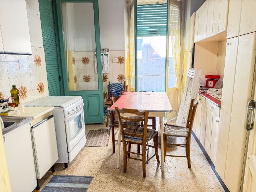 appartamento in vendita ad Acireale in zona Centro Storico