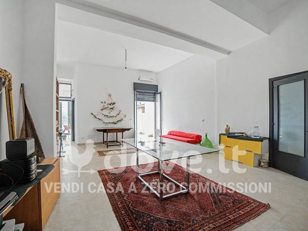 casa indipendente in vendita ad Acireale in zona Santa Tecla