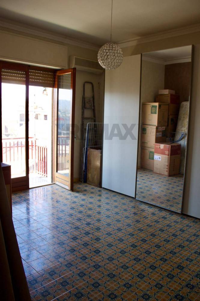 appartamento in vendita ad Acireale in zona Stazzo