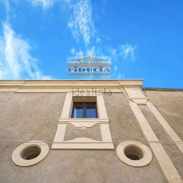 appartamento in vendita ad Acireale