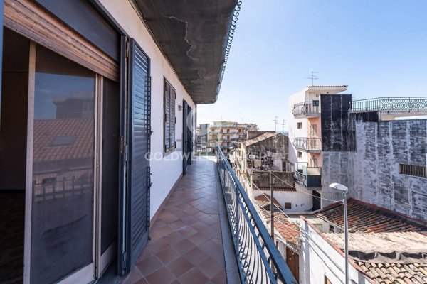 appartamento in vendita ad Acireale in zona San Giovanni