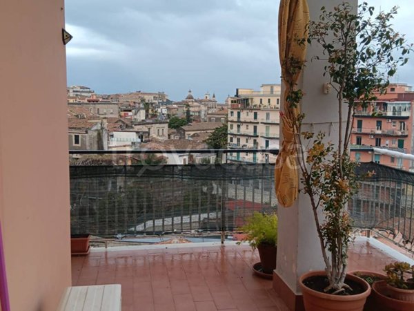 appartamento in vendita ad Acireale