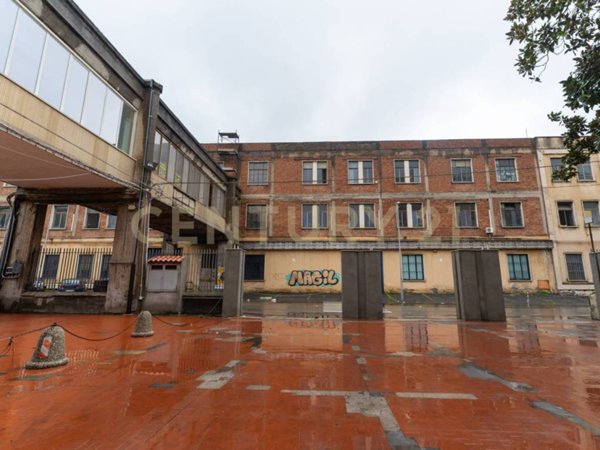intera palazzina in vendita ad Acireale in zona Santa Caterina