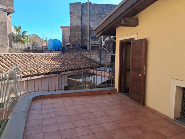 quadrivano in vendita ad Acireale in zona Centro Storico