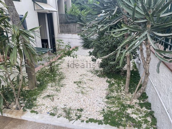 casa indipendente in vendita ad Acireale