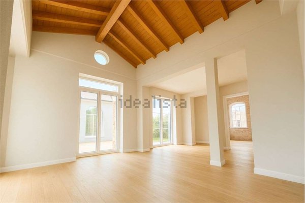 casa indipendente in vendita ad Acireale in zona Centro Storico