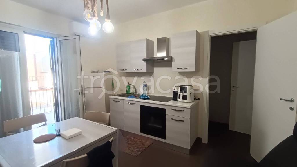 appartamento in vendita ad Acireale in zona Stazzo