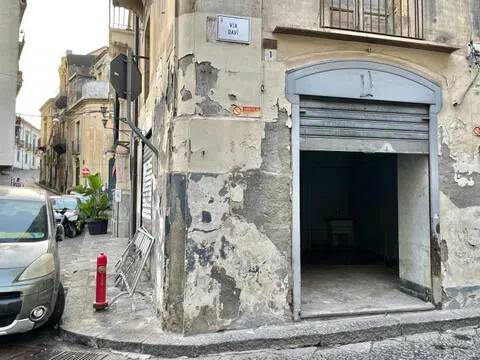 negozio in vendita ad Acireale in zona Centro Storico